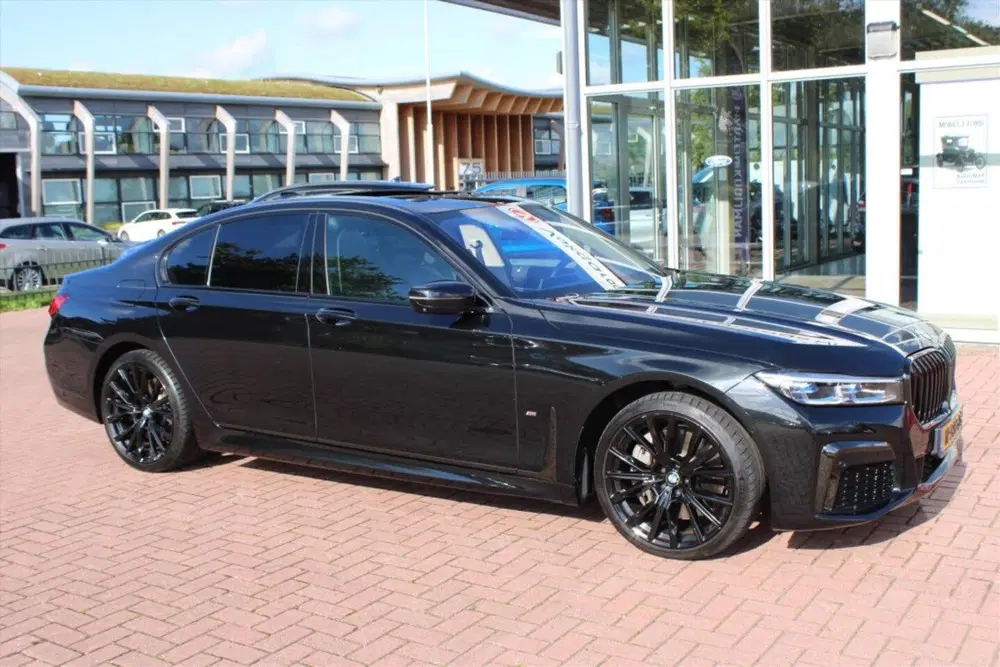 BMW 7-serie (g11) 745e 394pk iPerformance Aut M-Pakket uit 2020, foto 12