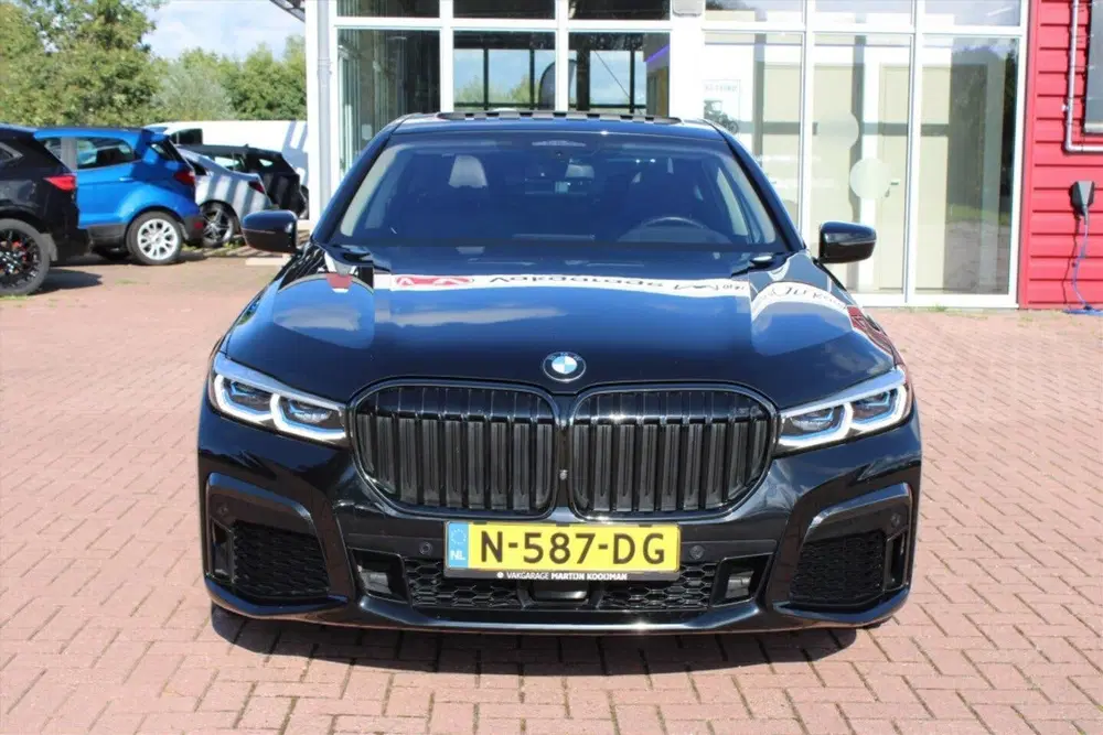 BMW 7-serie (g11) 745e 394pk iPerformance Aut M-Pakket uit 2020, foto 3