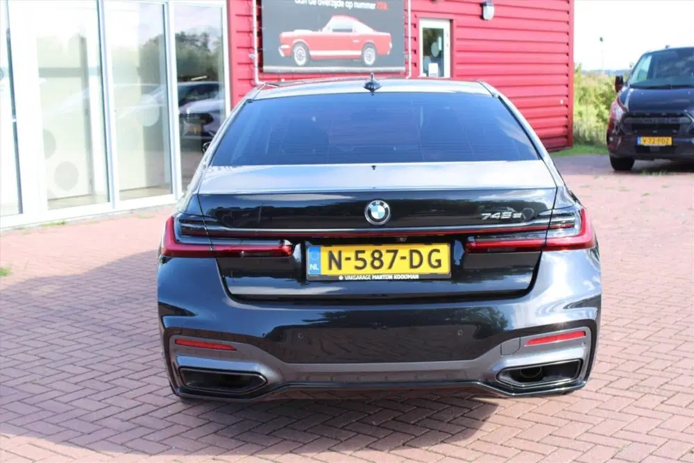 BMW 7-serie (g11) 745e 394pk iPerformance Aut M-Pakket uit 2020, foto 4