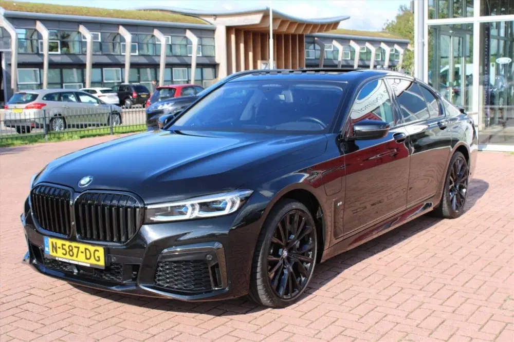 BMW 7-serie (g11) 745e 394pk iPerformance Aut M-Pakket uit 2020, foto 9