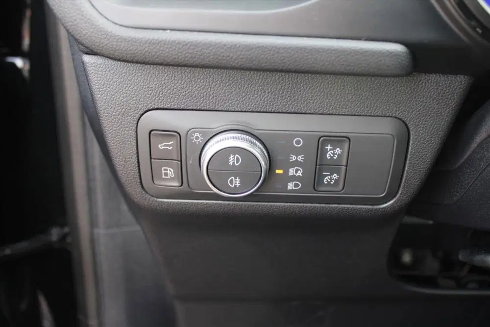 Ford Kuga ST-Line X 2.5 PHEV e-CVT Automaat 225pk uit 2022, foto 10