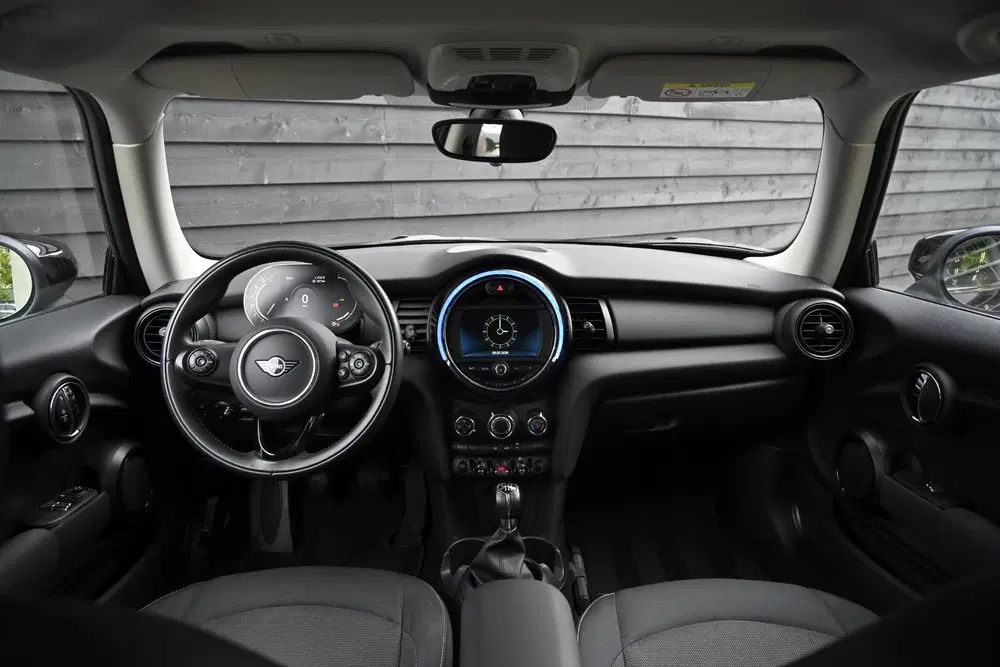 Mini One 1.5 One uit 2021, foto 12