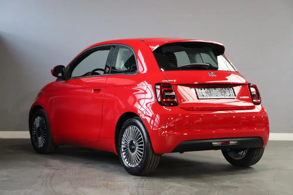 Fiat 500 1.0 Hybrid Torino Launch Edition NIEUW MOD uit 2026, foto 5
