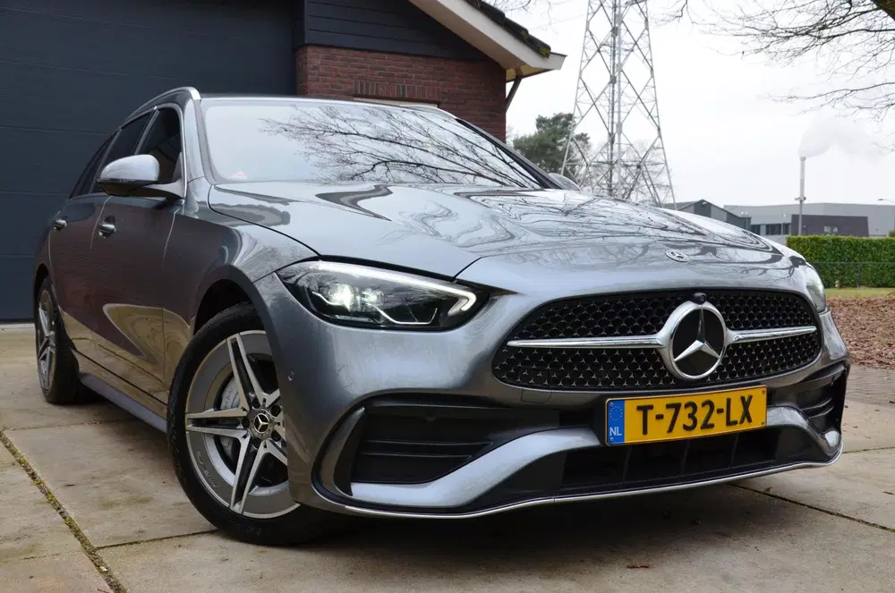 Mercedes-Benz C-Klasse 300 e AMG Line Automaat uit 2023, foto 8