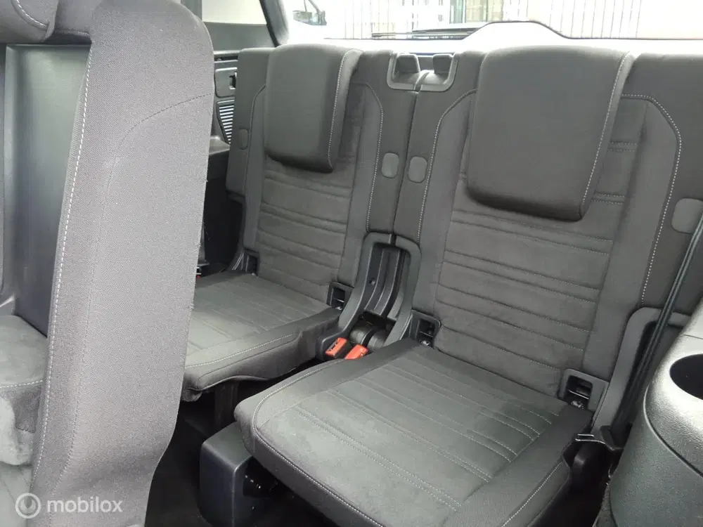 Volkswagen Touran 1.5 TSI Comfortline Business 7P uit 2021, foto 12