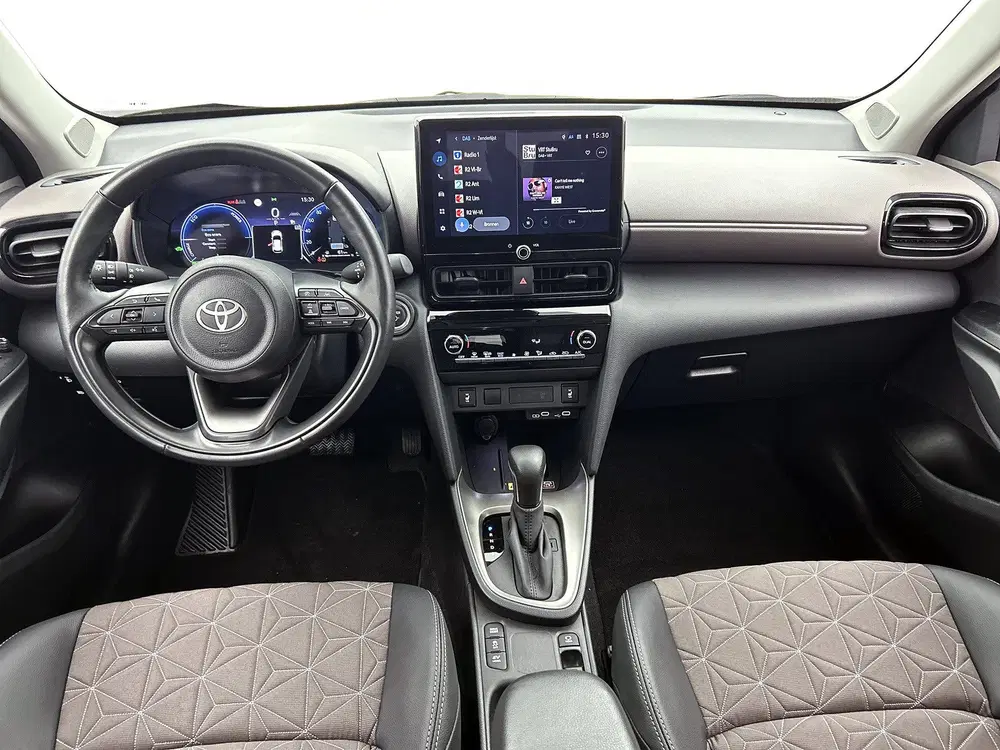 Toyota Yaris Cross 1.5 Hybrid 130 Executive + uit 2024, foto 4