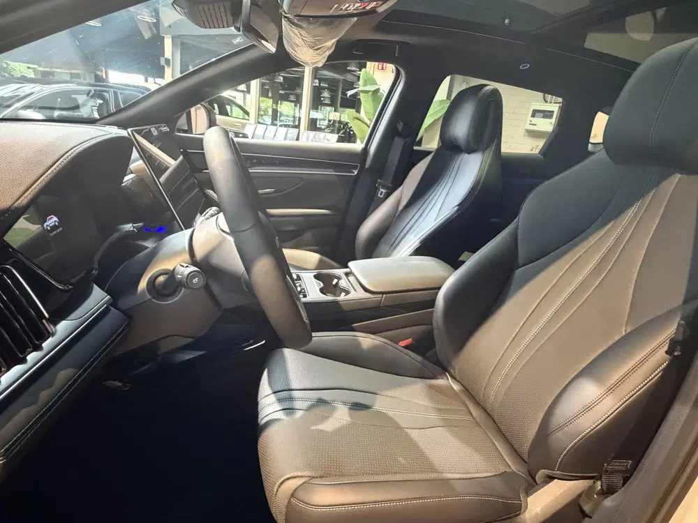 BYD Seal U 1.5 T DM-i AWD Design "NIEUW" ULTRA BLACK uit 2026, foto 11