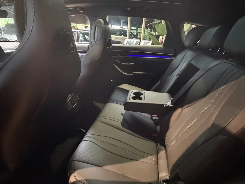 BYD Seal U 1.5 T DM-i AWD Design "NIEUW" ULTRA BLACK uit 2026, foto 15