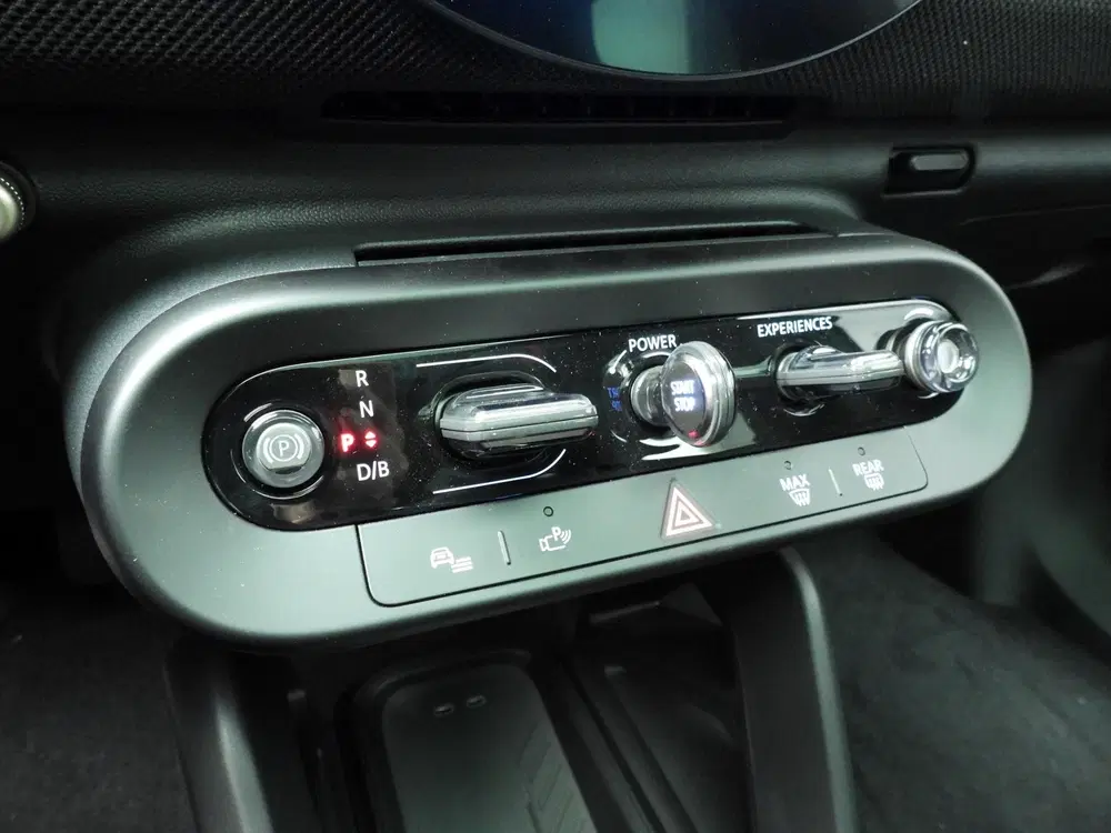 Mini Aceman E John Cooper Works Trim + Pakket L uit 2026, foto 14