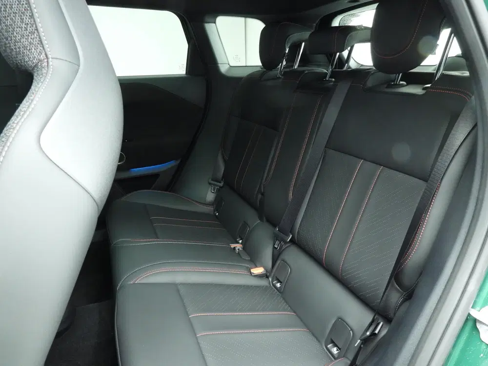 Mini Aceman E John Cooper Works Trim + Pakket L uit 2026, foto 8
