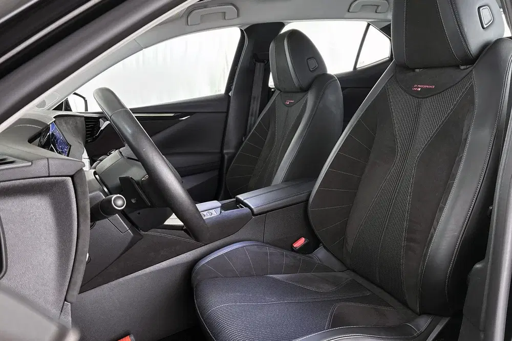 DS Automobiles DS 4 DS 4 1.2 PureTech Performance Line Trekhaa uit 2022, foto 6