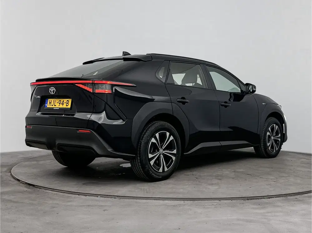 Toyota bZ4X Active 71 kWh uit 2025, foto 2