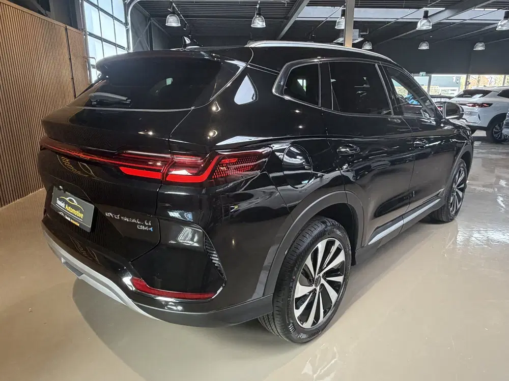 BYD Seal U BOOST PHEV uit 2026, foto 3