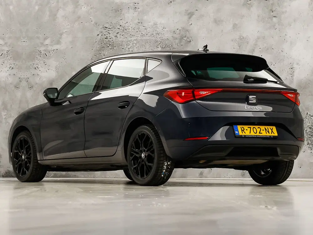 SEAT Leon 1.0 eTSI Intense Sport Automaat (NAP uit 2022, foto 3