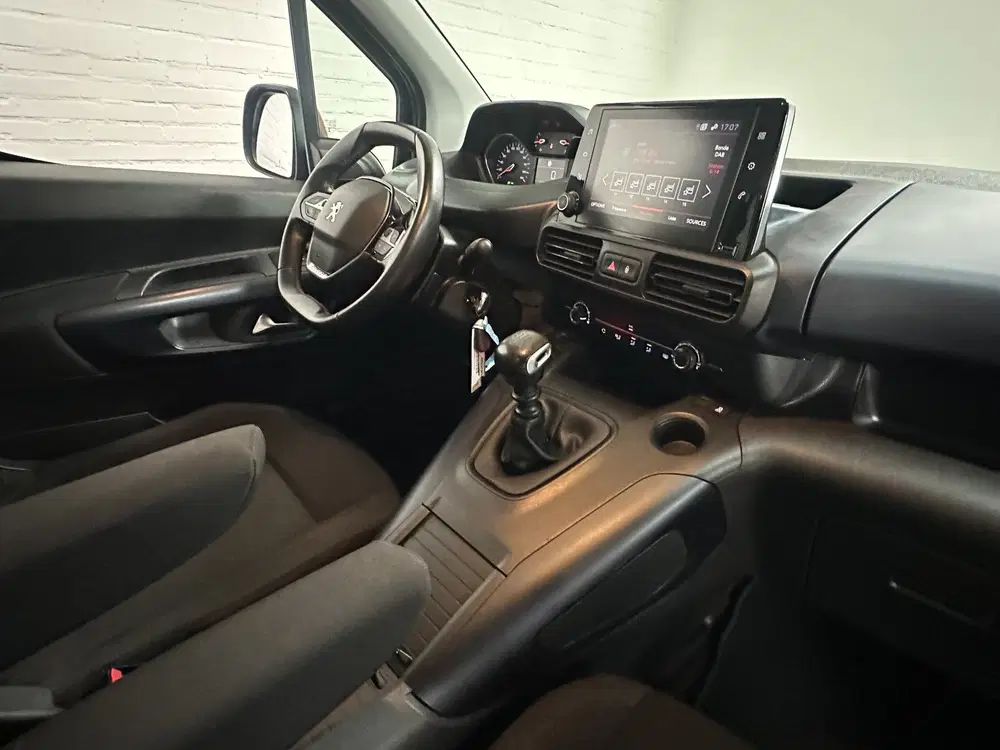 Peugeot Rifter 1.2 Puretech Allure CLIMA uit 2019, foto 13