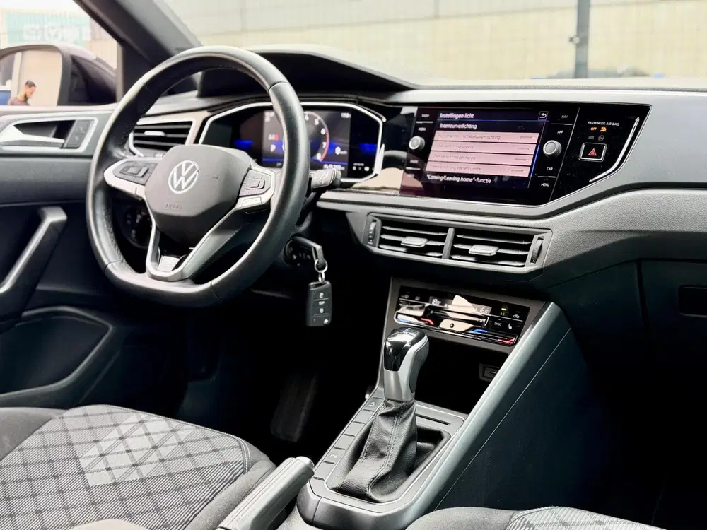 Volkswagen Taigo 1.0 TSI R-Line Blackstyle uit 2022, foto 3