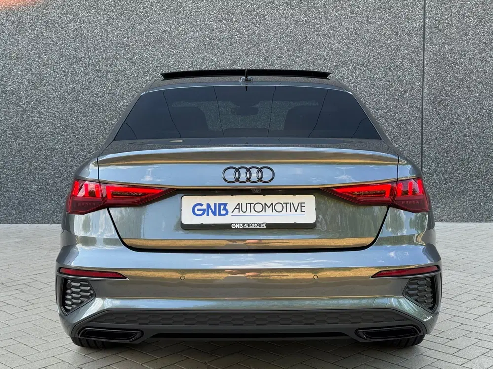 Audi A3 35 TFSI S-Line uit 2023, foto 6