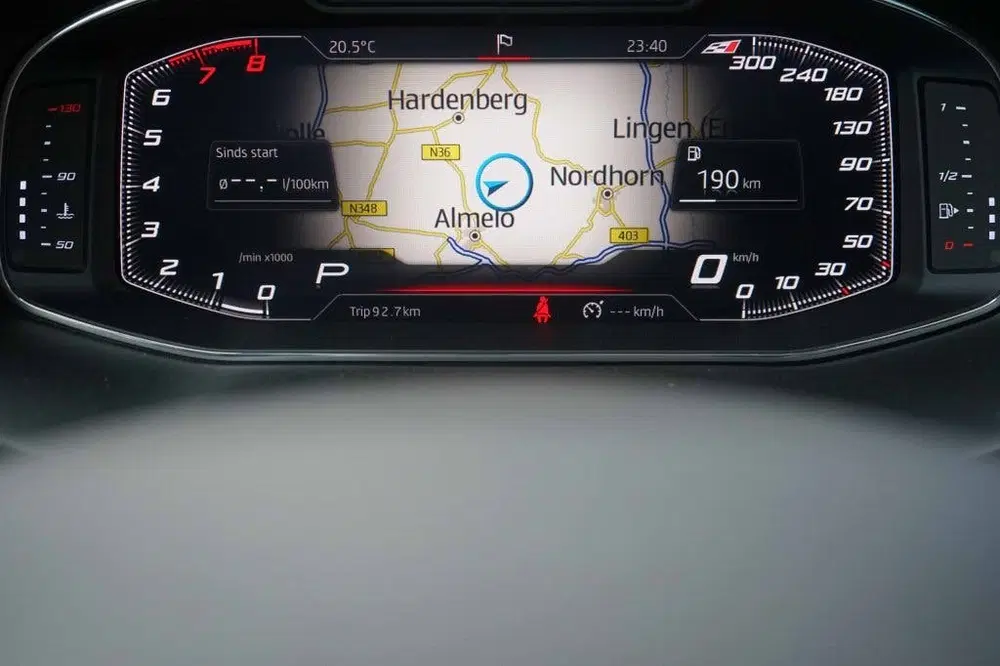SEAT Leon Cupra 300 4Drive Pano uit 2019, foto 10