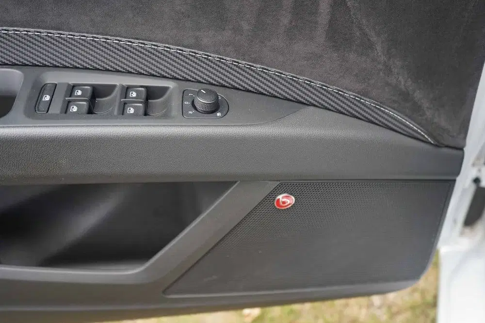 SEAT Leon Cupra 300 4Drive Pano uit 2019, foto 13