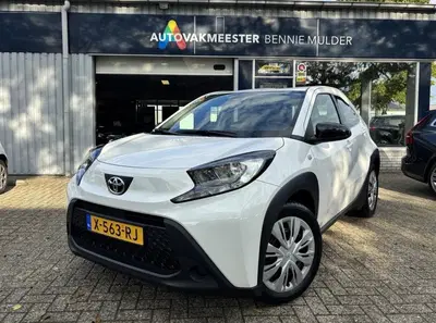 Toyota Aygo X 1.0 VVT-i MT Play AIRCO uit 2024