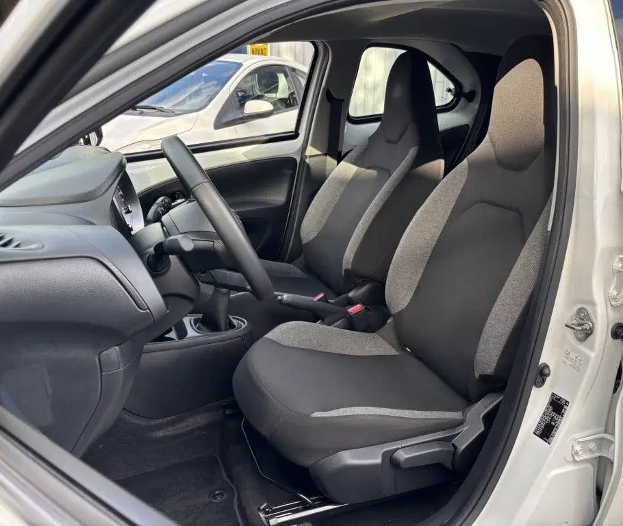 Toyota Aygo X 1.0 VVT-i MT Play AIRCO uit 2024, foto 10
