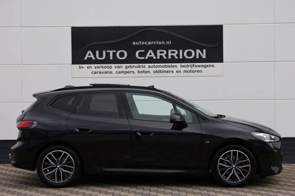BMW 2-serie Active Tourer 220i M-Sport Pano Carplay Tr uit 2022, foto 2