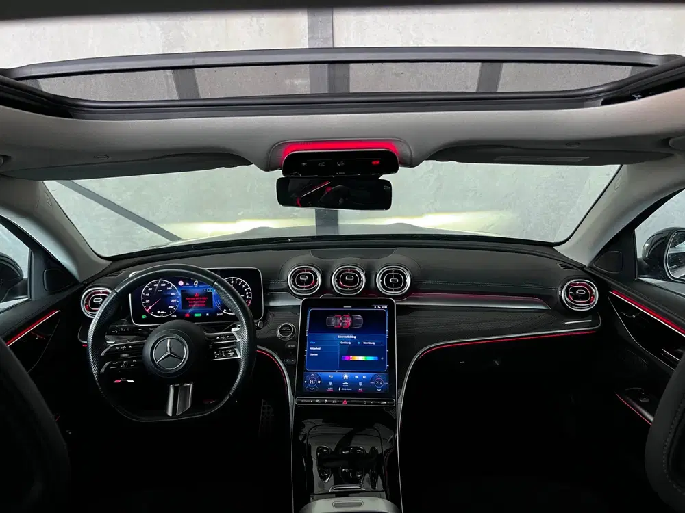 Mercedes-Benz C-Klasse 300 e AMG Line uit 2022, foto 11