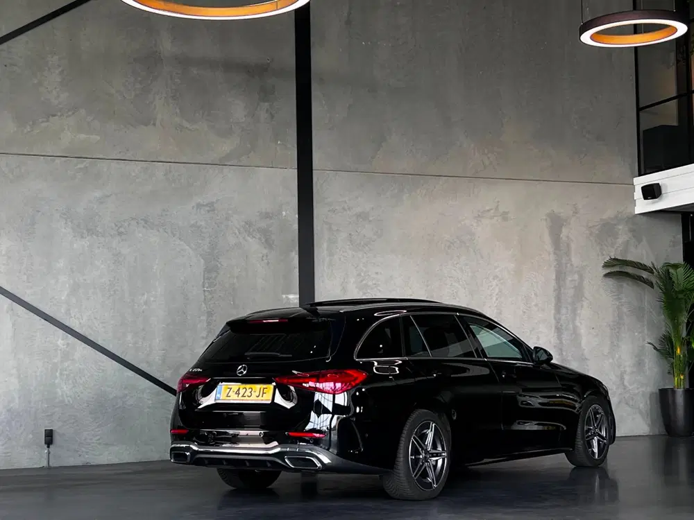 Mercedes-Benz C-Klasse 300 e AMG Line uit 2022, foto 7