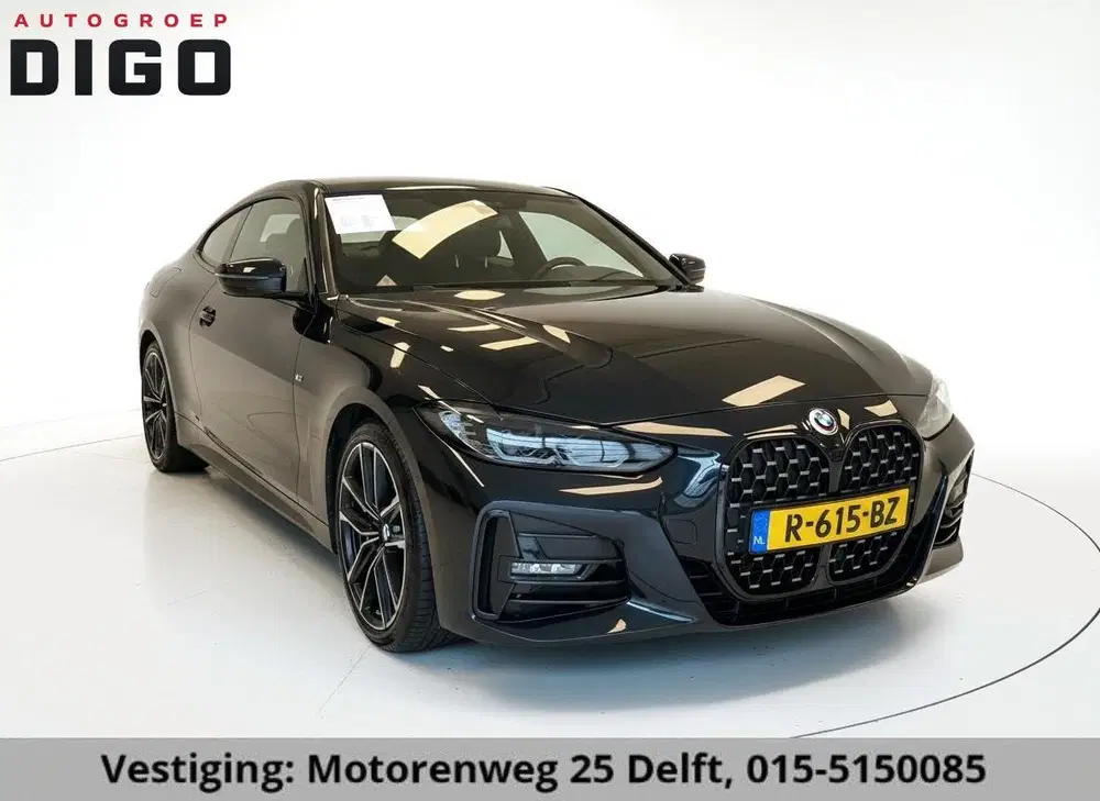 BMW 4-serie 4-serie Coupé 420i High Executive M-Pakket uit 2022, foto 3