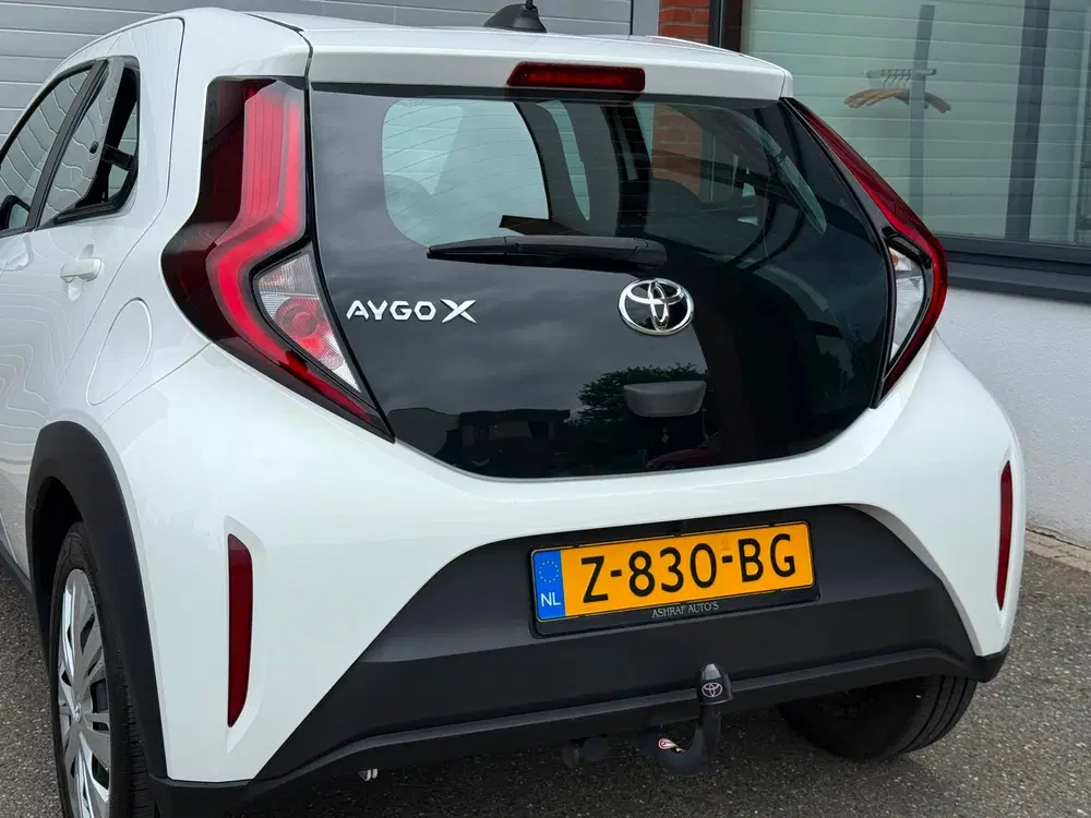 Toyota Aygo X 1.0 VVT-i S-CVT Play uit 2024, foto 5