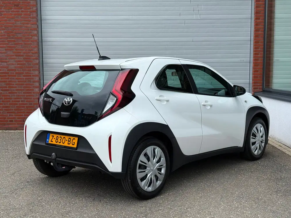 Toyota Aygo X 1.0 VVT-i S-CVT Play uit 2024, foto 7