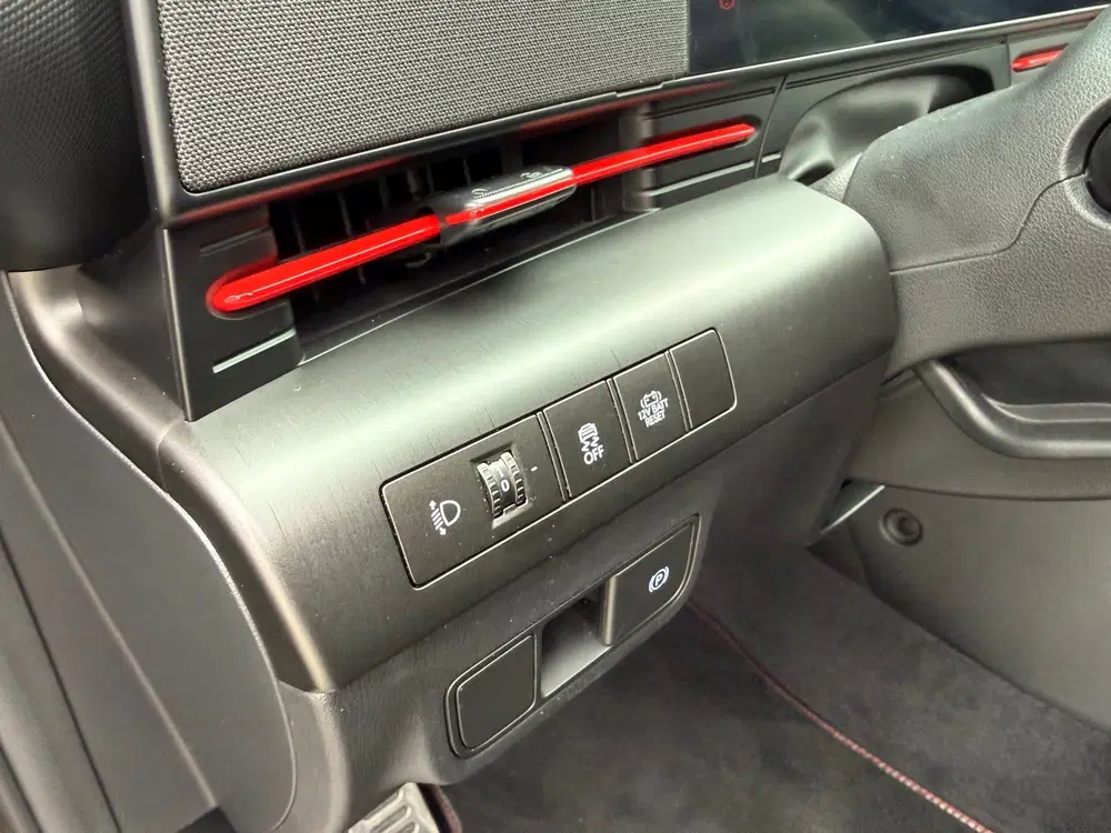 Hyundai KONA 1.6 GDI HEV N Line uit 2023, foto 15