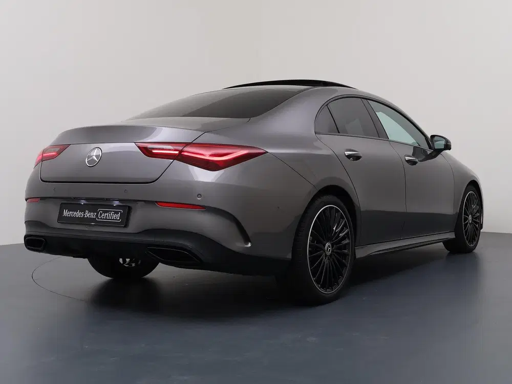 Mercedes-Benz CLA 180 Business Solution AMG uit 2025, foto 2