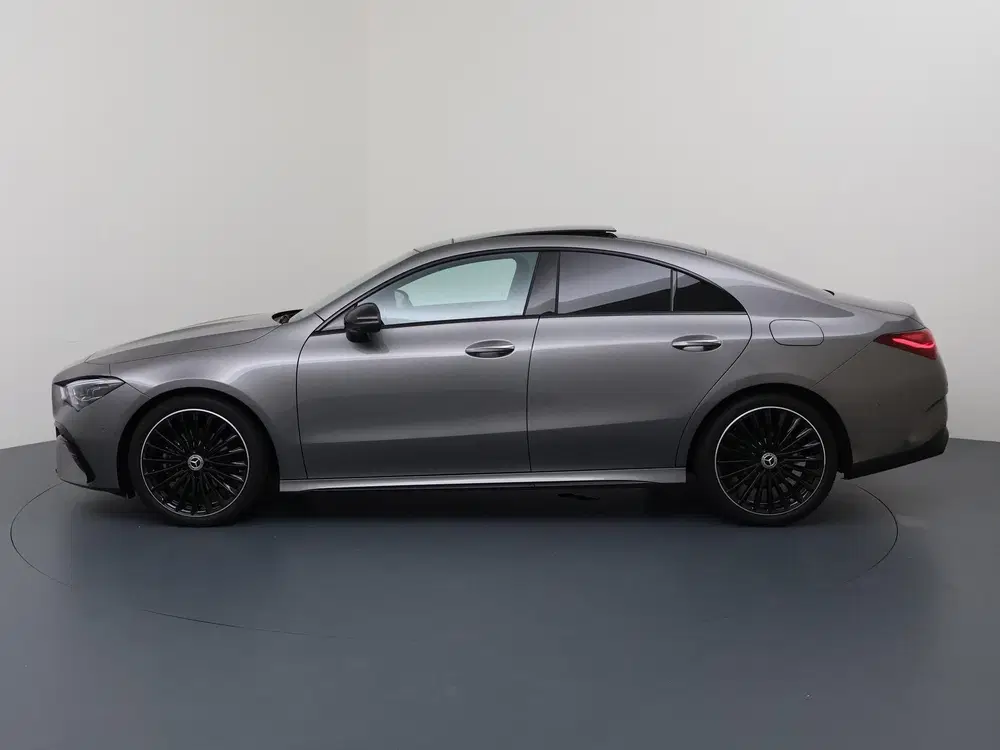 Mercedes-Benz CLA 180 Business Solution AMG uit 2025, foto 5