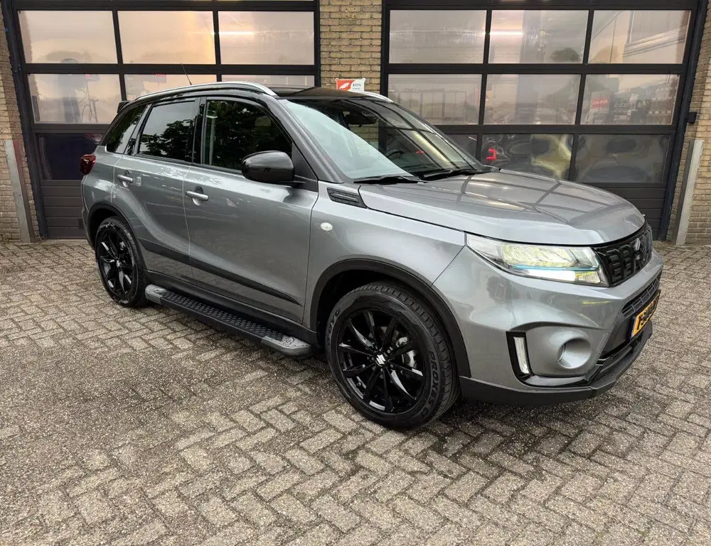 Suzuki Vitara met afneembare trekhaak (bj 2023) uit 2023, foto 10