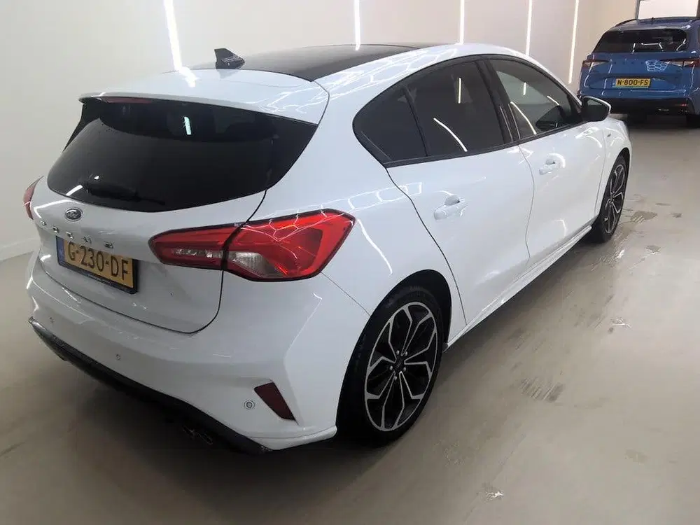 Ford Focus 1.0 EcoBoost 125PK ST Line PANO uit 2019, foto 5
