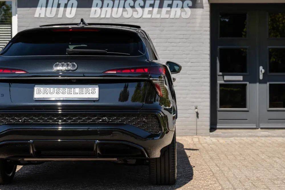 Audi Q3 1.5 e-hybrid S edition 5 jaar Gar. Mega co uit 2026, foto 14
