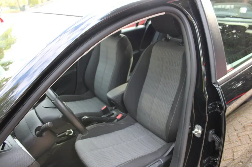 Opel Corsa 1.2 Edition uit 2020, foto 12