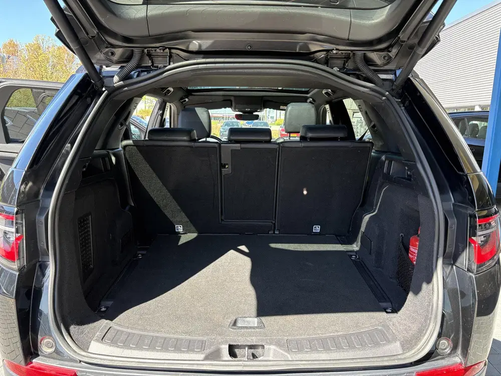 Land Rover Discovery Sport P300e 1.5 R-Dynamic SE uit 2022, foto 15