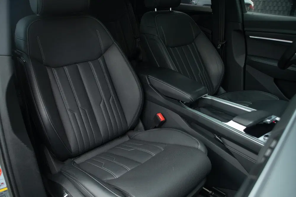Audi Q8 e-tron 55 quattro Advanced Edition 115 kWh uit 2023, foto 12