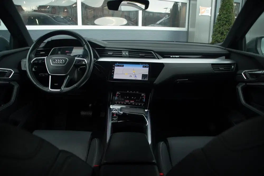 Audi Q8 e-tron 55 quattro Advanced Edition 115 kWh uit 2023, foto 5