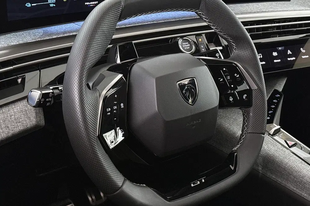 Peugeot 3008 1.6 plug-in Hybrid 225 GT Panoramadak Stuu uit 2026, foto 13