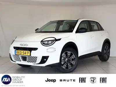Fiat 600 1.2 Hybrid Icon 145 PK uit 2026