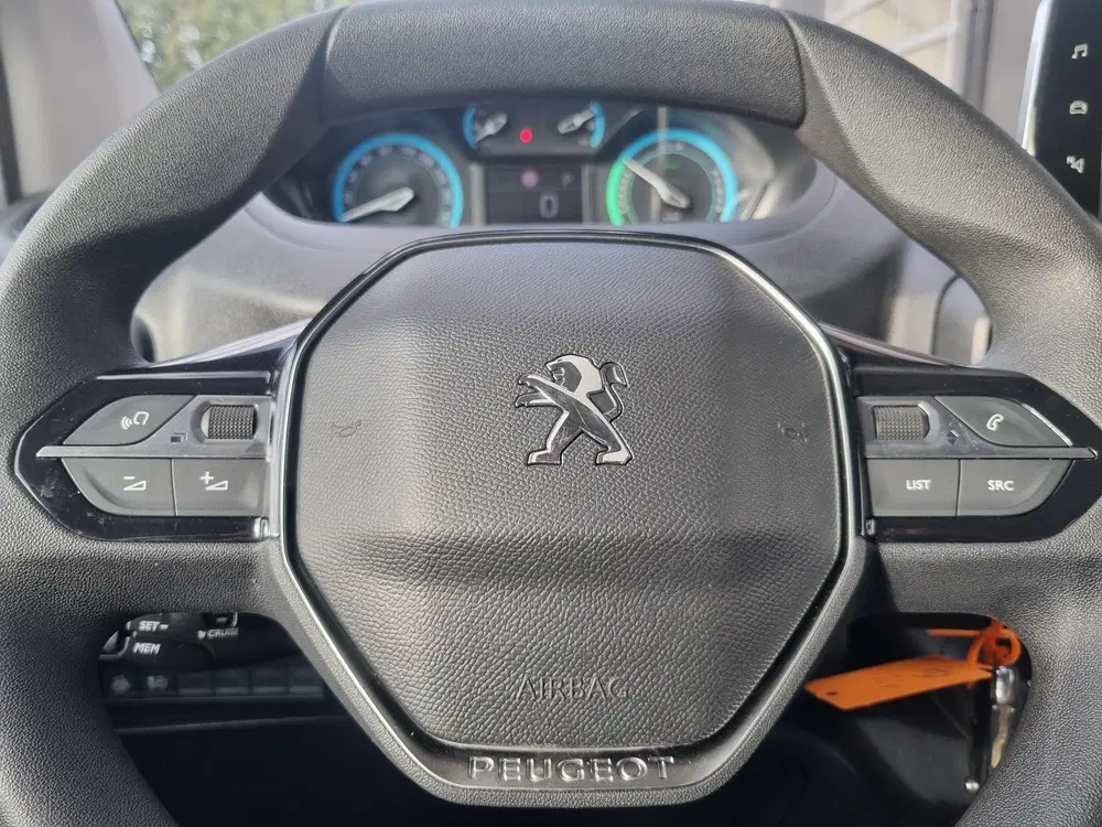 Peugeot Rifter EV Active Pack 50 kWh NAVI uit 2022, foto 9