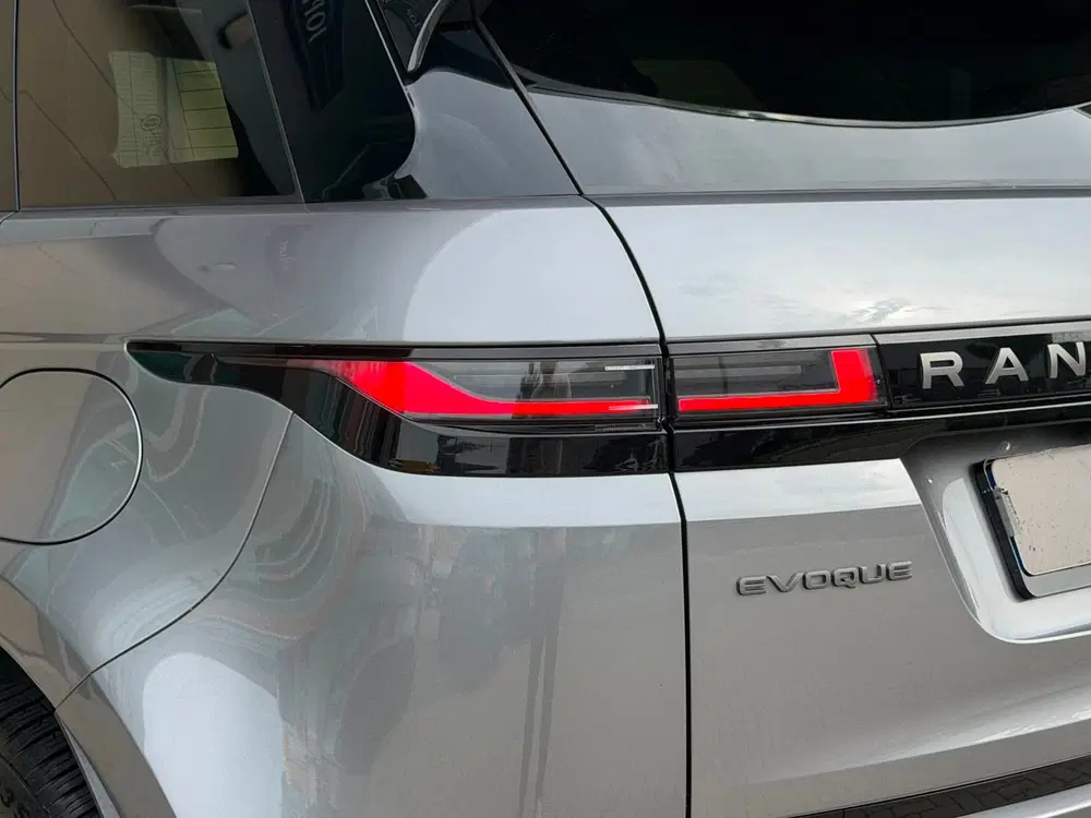 Land Rover Range Rover Evoque 1.5 P300e AWD Dyanamic SE uit 2024, foto 12