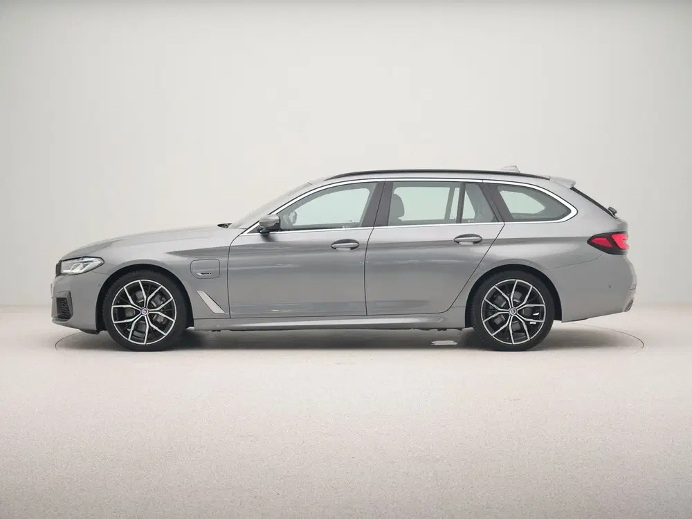 BMW 5-serie 530e Touring Business Edition Plus uit 2023, foto 11
