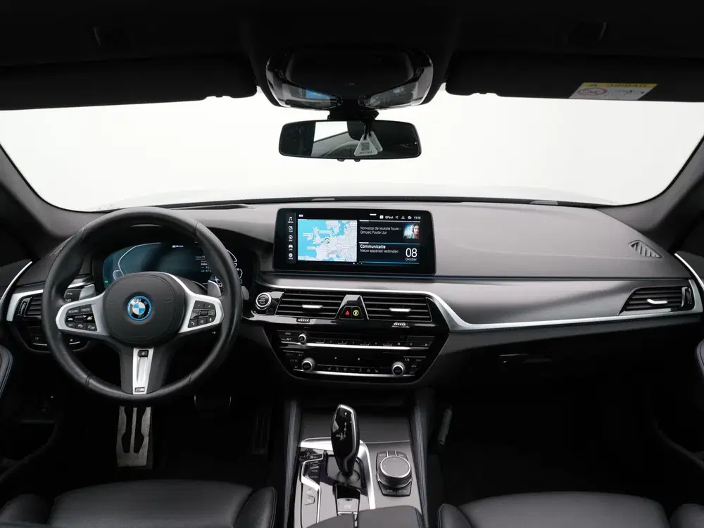 BMW 5-serie 530e Touring Business Edition Plus uit 2023, foto 12