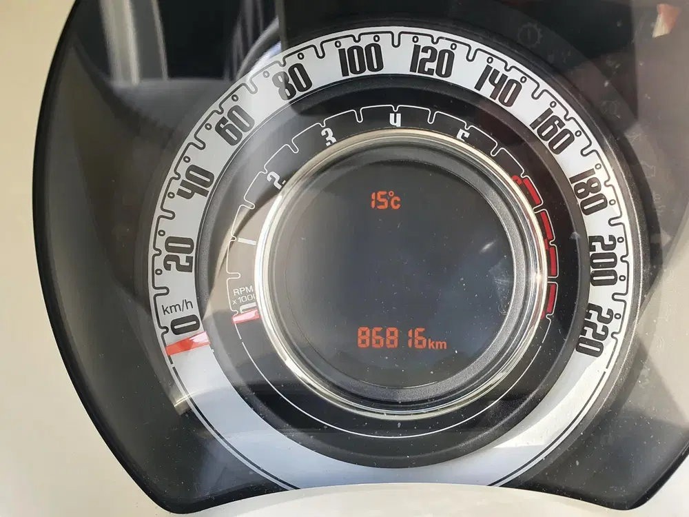 Fiat 500 1.2 Lounge uit 2019, foto 12