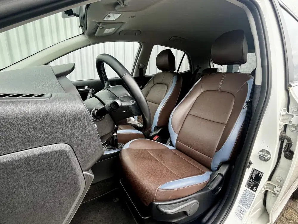 Kia Picanto 1.0 CVVT Design Edition Navigatie uit 2019, foto 6