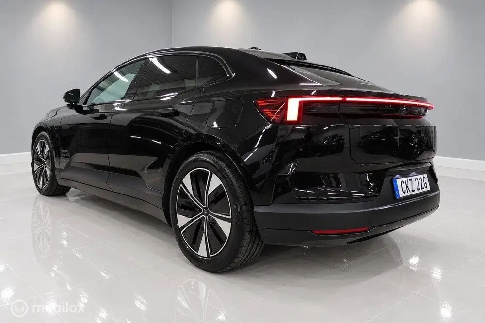 Polestar 4 Long Range Single motor Plus Pilot 100 kWh uit 2025, foto 3